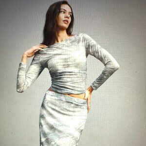 Reformation Iris Knit Skirt Grey - Size XS and Iris Knit shirt Grey XS